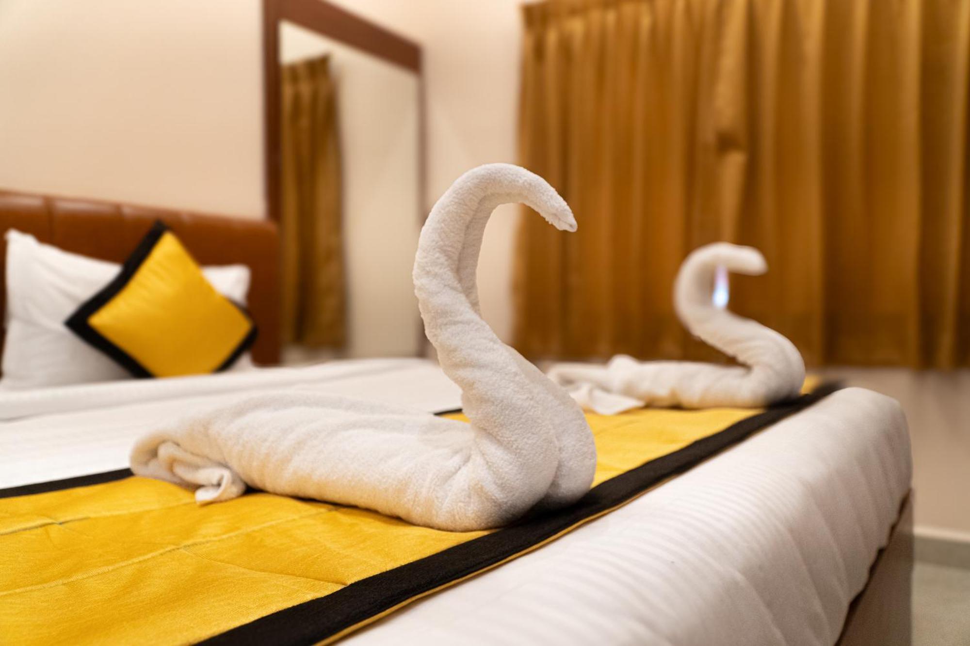Uj Pallazzio - Business Class Luxury Hotel Tiruvannāmalai Екстериор снимка